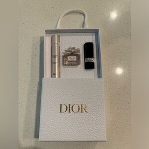 Dior Sample Set with Miss Dior, Capture Total and Rouge 999